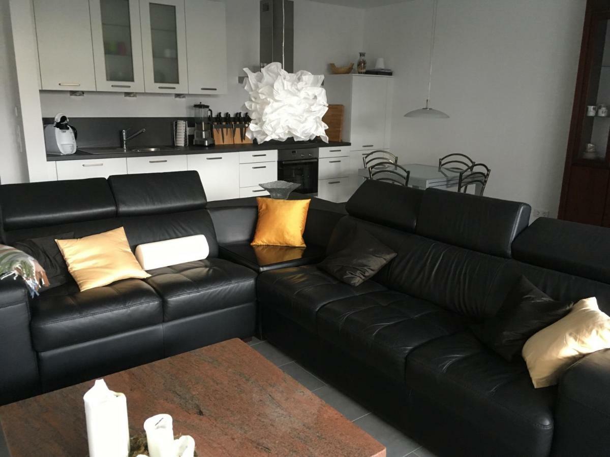 Ferienwohnung Angelika Neustadt am Rubenberge Bagian luar foto